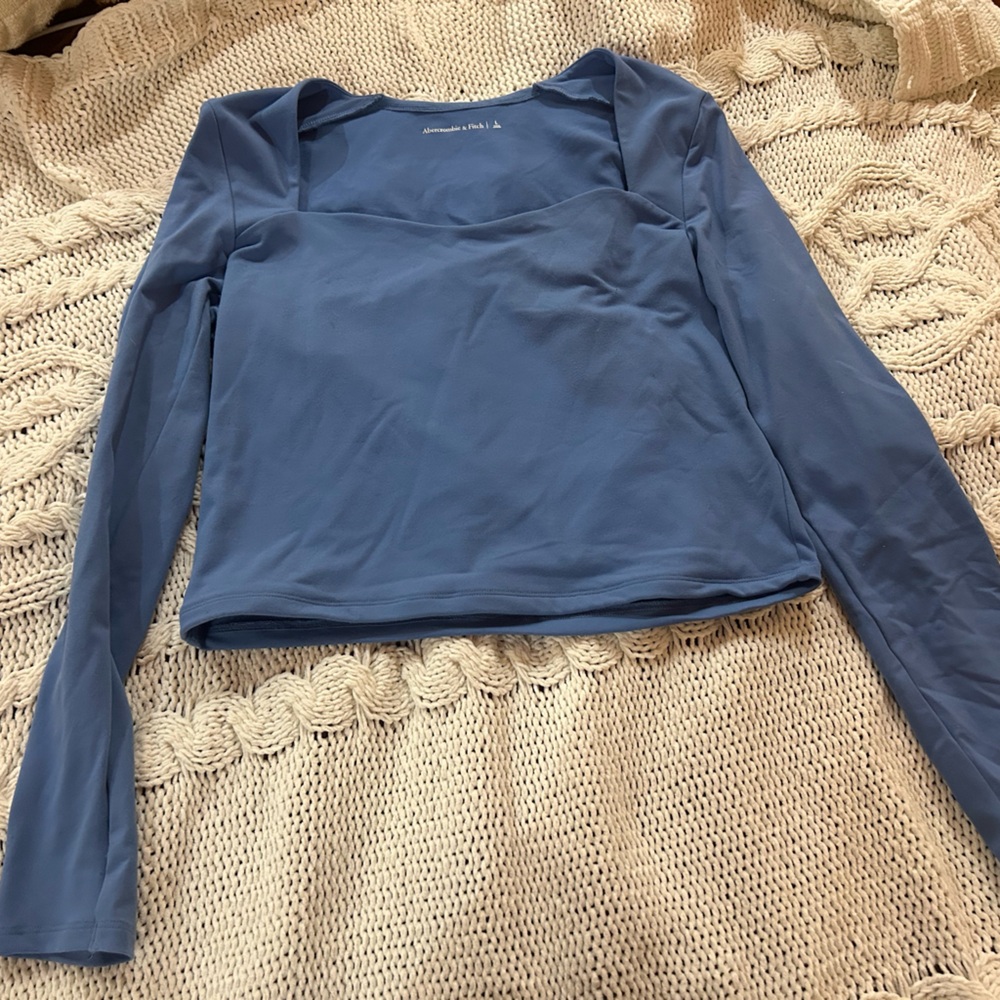 Abercrombie Blue Sweetheart Long Sleeve